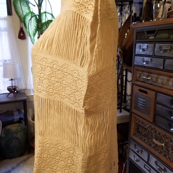 😀LAST 1! (XS) Stunning Crochet Crop Sleeve Top - Picture 6 of 7